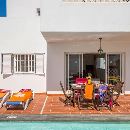 Luz Lanzarote By プエルト・デル・カルメン