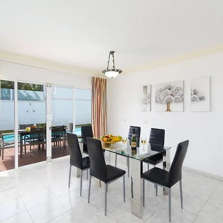 Luz Lanzarote By * Puerto del Carmen (Lanzarote)