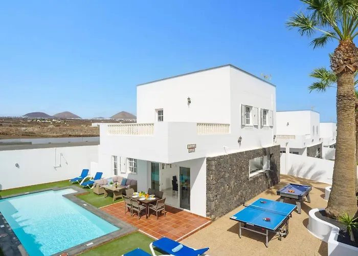 Vila Luz Lanzarote By *